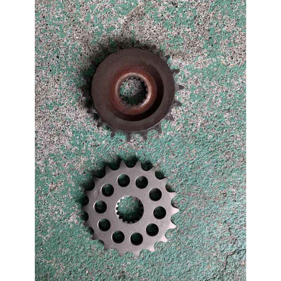 XAM C4506 520 Motorcycle Front Sprocket for Ducati 400 SS/Monster 1992-1996 -14 Teeth