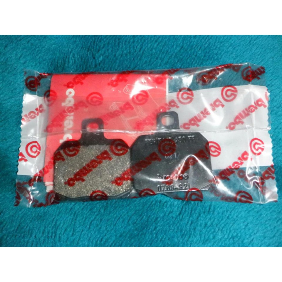 Brembo 107694921 Motorcycle Rear Brake Pad Set